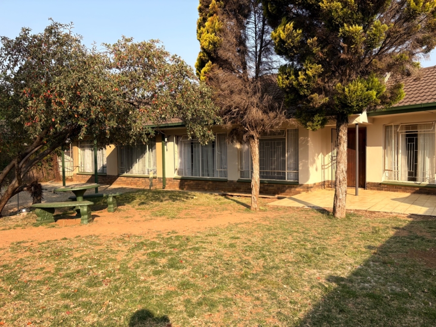 3 Bedroom Property for Sale in Flamwood North West